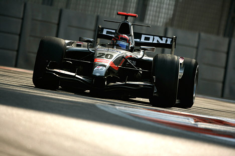James Jakes var tirsdagens hurtigste kører ved Grand Prix 2 testen på Yas Marina Circuit.